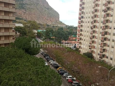 Vendita Appartamento Palermo Quadrilocale In Viale Del Fante Posto