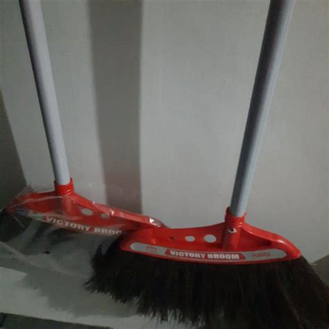 Sapu Ijuk Victory Broom