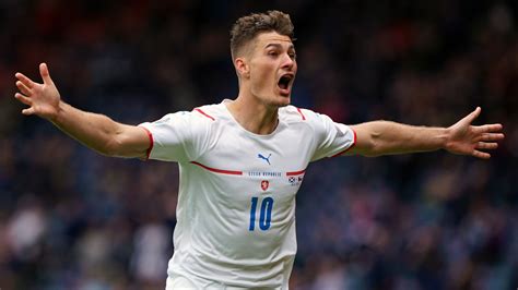 Scotland 0 2 Czech Republic Patrik Schick Double Sees Off Scots At