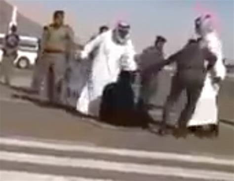 Saudi Arabian Woman Beheaded For Murdering Daughter In Leaked Video Daily Mail Online