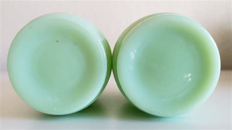 Vintage Jeannette Jadeite Jadite Salt And Pepper Shakers S Jade Ite