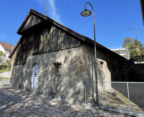 Zum Sankt Johanner Vaduz Liechtenstein Vaduz Is The Cap Flickr