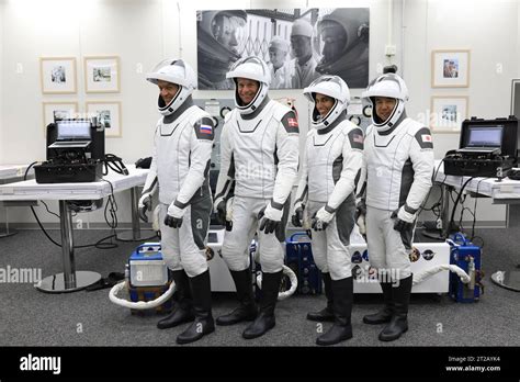 Ensayo de vestido seco SpaceX Crew 7 Los miembros de la tripulación