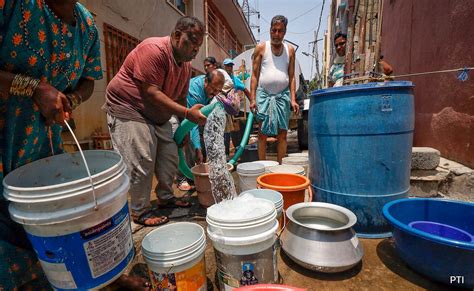 Bengaluru Water Crisis No Pool Party Rain Dance Bengalurus Holi