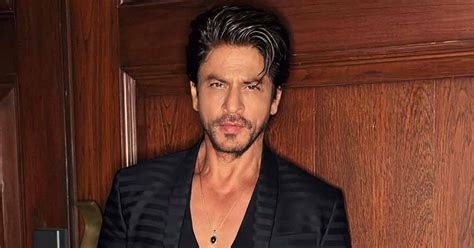 Shah Rukh Khan Granted Y Security Cover Including 6 Commandos By Maharashtra Government After