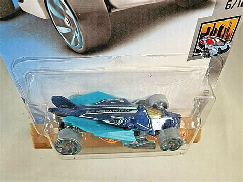 2019 Hot Wheels 120 HW Metro 6 10 AIRUPTION Blue Teal W Gray Whls Blue RA Spoke Contemporary