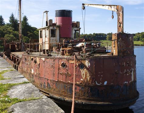 World Ship Wrecks Pibroch Shipwreck Abandoned Ships Cool Boats Tug