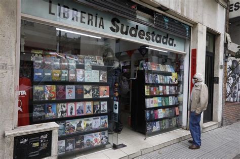 Librerías En 2020 Las Ventas Digitales Crecieron Y Las Redes Sociales