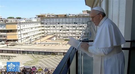 Lintervento su Papa Francesco è riuscito il chirurgo ha scherzato con me