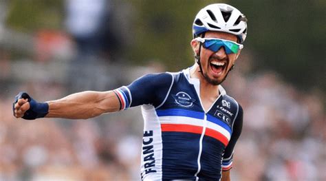 Flandres 2021 Julian Alaphilippe Conserve Son Titre De Champion Du Monde