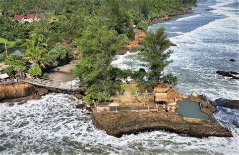 Pantai Sungai Suci Bengkulu Namanya Unik Dan Sajian Alamnya Memukau