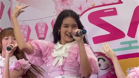 BNK48 Sayonara Crawl Janry FanCam Summer Sakura Fest The Nine