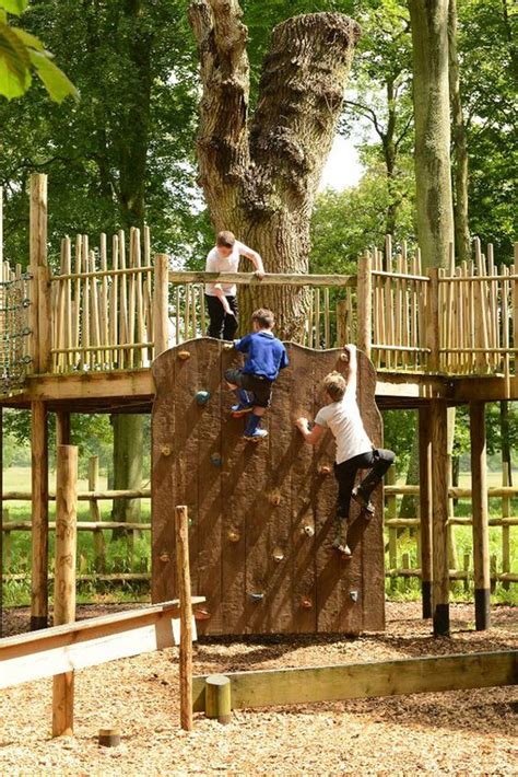 20 Fun Treehouse Playground Ideas In The Backyard | Housetodecor.com