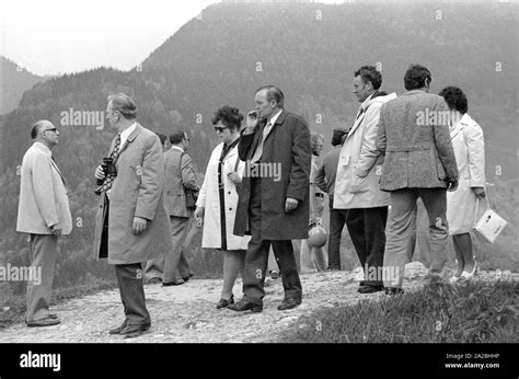 Tourists visit the Obersalzberg Stock Photo - Alamy