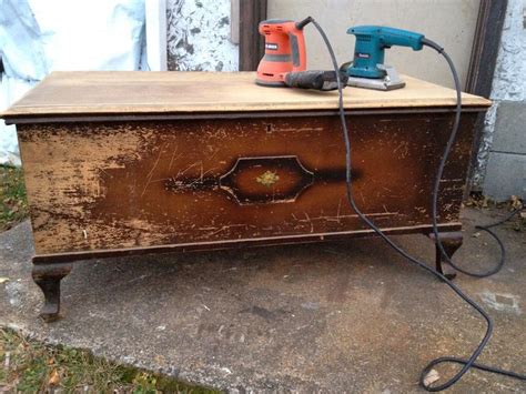 Macgirlver Cedar Chest Makeover Bringing Back The Beauty Chest