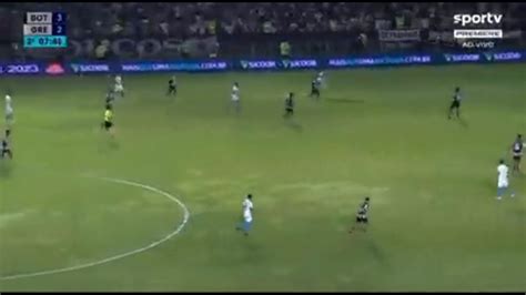 Ganaba Botafogo A Gremio 3 1 Y Luis Suárez Se Manda Un Hat Trick R