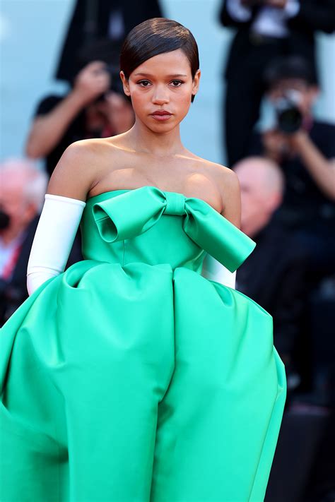 Harry Styles & Taylor Russell Make Romance Official With London Date