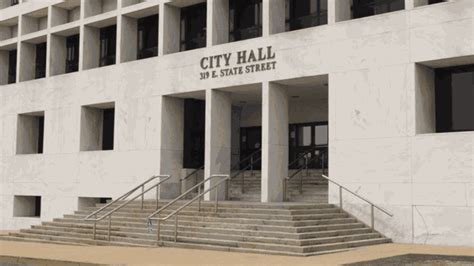 Trenton City Hall requires temperature screenings starting today | News ...