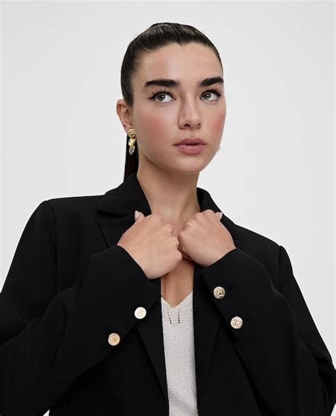 Chaquetas Y Blazers · Lola Casademunt · Moda Mujer · El Corte Inglés 22 · 2