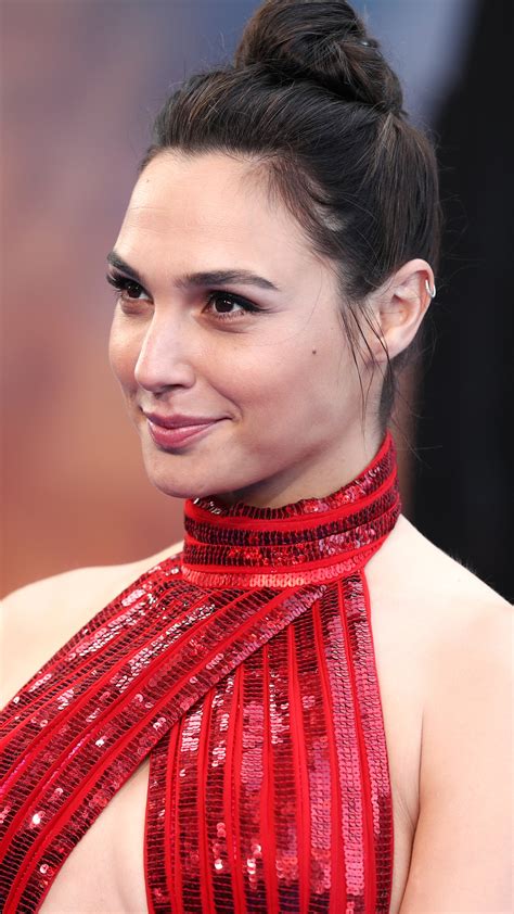 Gal Gadot Phone Wallpaper Mobile Abyss