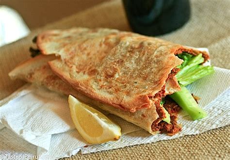 Armenian meat pies (Lahmajoon) - Taste of Beirut