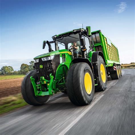 John Deere Ecco Le Novità Del 2024 Per I Trattori Dal Display Allo Sterzo