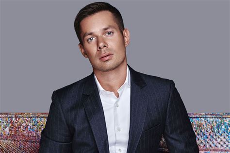 Певец Стас Пьеха госпитализирован