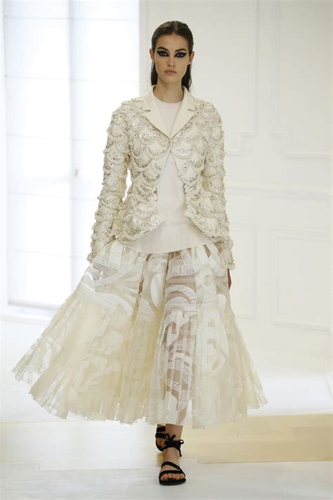 Christian Dior Couture Fashion Show Collection Fall Winter 2016