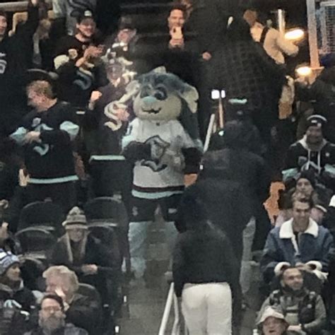 Pure nightmare fuel : r/SeattleWA