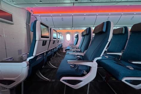 We Got A Sneak Peek At Hawaiian Airlines Stunning New Boeing