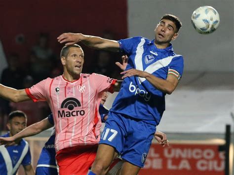 Vélez lo jugó como una final, le ganó a Instituto en Córdoba y