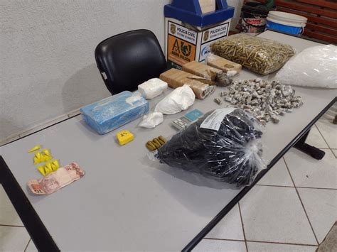 A Polícia Militar através da Força Tática apreendeu 3kg e 653g