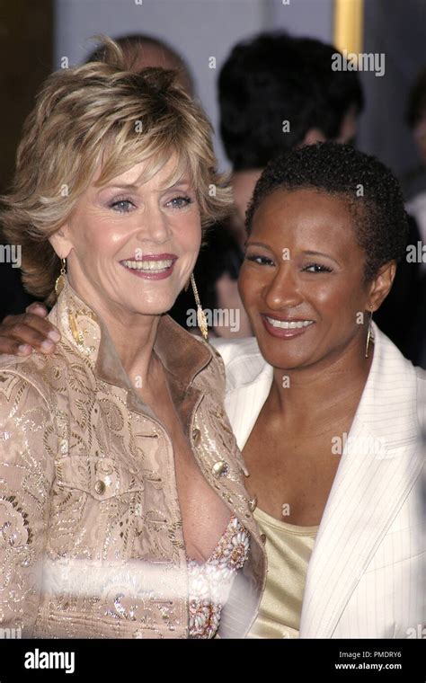 "Monster-in-Law" (Premiere) Jane Fonda, Wanda Sykes 04-29-2005 / Mann ...