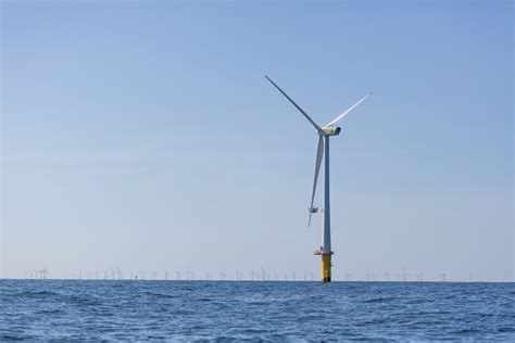 North Sea Offshore Wind Turbines One Foreground Many Background Windeurope