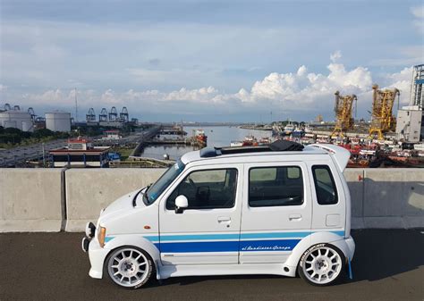 Modifikasi Kaki Kaki Suzuki Karimun Kotak Membuat Mobil Anda Lebih