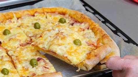 Tijesto Za Pizzu Doma A Pizza Najbolji Recept Recepttura