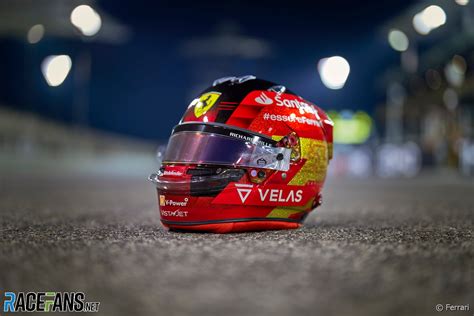 Danke Seb F Drivers Special Helmets For The Abu Dhabi Grand