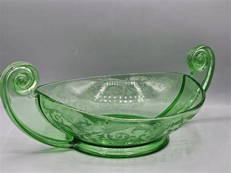 Fostoria Versailles Green Double Scrolled Handled Oval Bowl Art Deco Depression Glass Dish