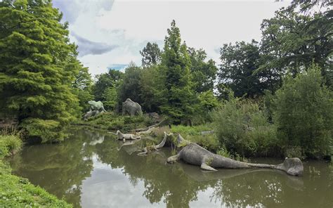 Crystal Palace Park Dinosaurs | Naturally