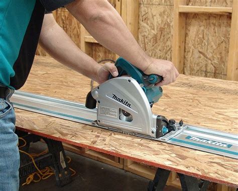 Makita Sp J Inch Plunge Circular Saw With Guide Rail Review