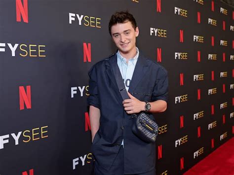 Actor De Stranger Things Revela Que Es Gay