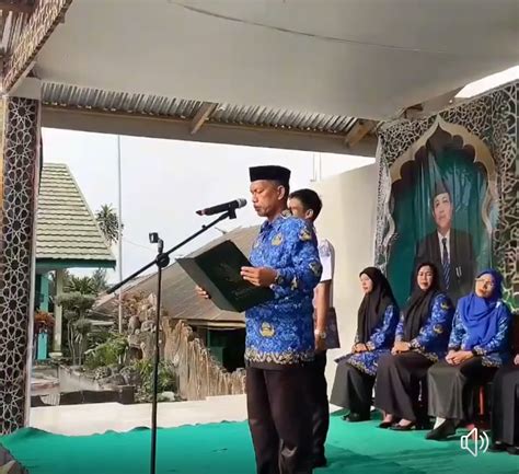 Upacara Gabungan Peringatan Hari Lahir Pancasila Di Mtsn Bone