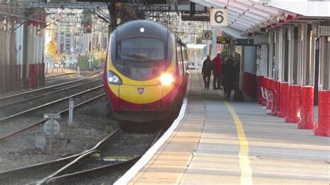 Class 390125 Virgin Stagecoach Virgin Pendolino Crewe 29 10