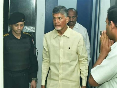 Tdp Chief Chandrababu Naidu Reaches Home After Release On Bail