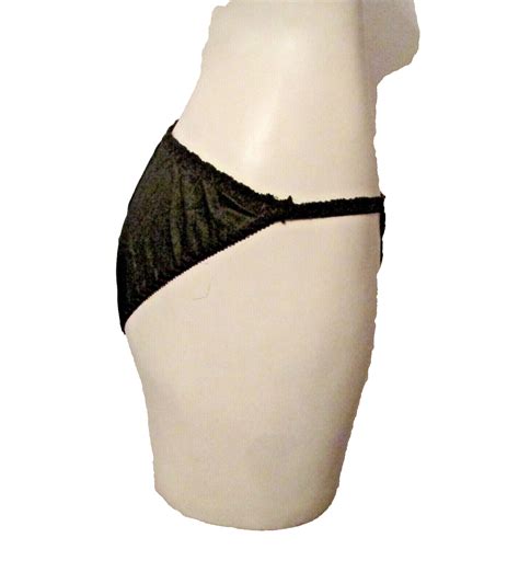 Maidenform Chantilly Silky Nylon Lace Hipster String Bikini Panties Small EBay