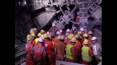 La Troisi Me Et Derni Re Jonction Du Tunnel Sous La Manche Mediaclip