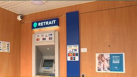 Le premier distributeur de billets sans banque installé dans le Finistère