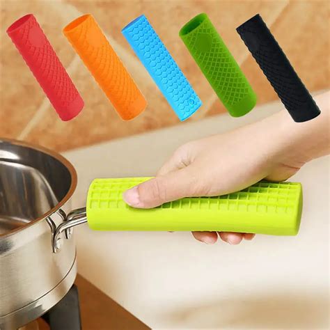 Silicone Pot Pan Handle Saucepan Holder Sleeve Slipcover Grip Heat