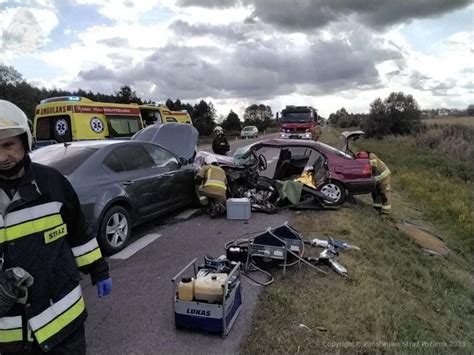 Po tragicznym wypadku zablokowana trasa Radzyń Podlaski Kock Jedna