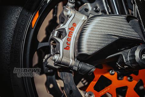 KTM 1290 Super Duke RR 2023 Datang Ke Sini Dalam Jumlah Terbatas